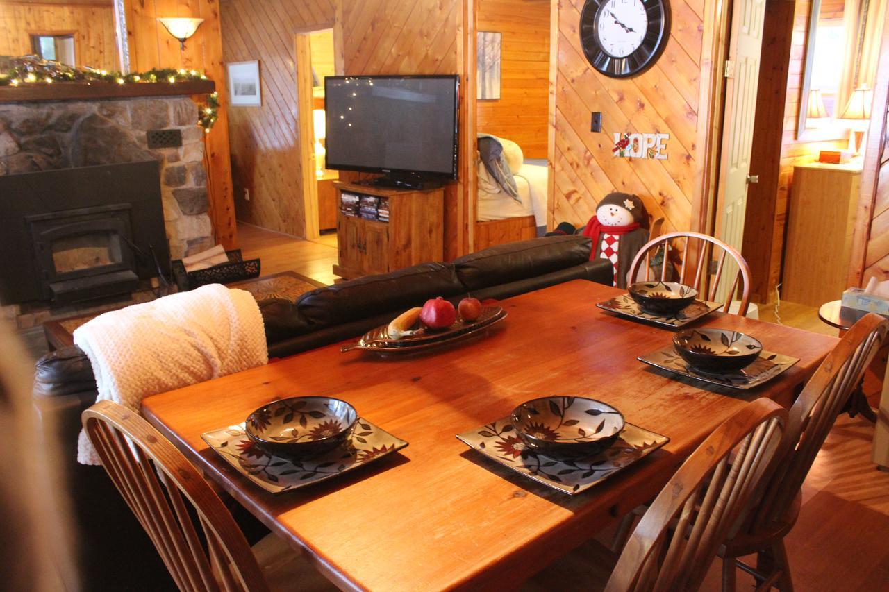 Lakefront Hope Lodge Miller Lake Exteriér fotografie