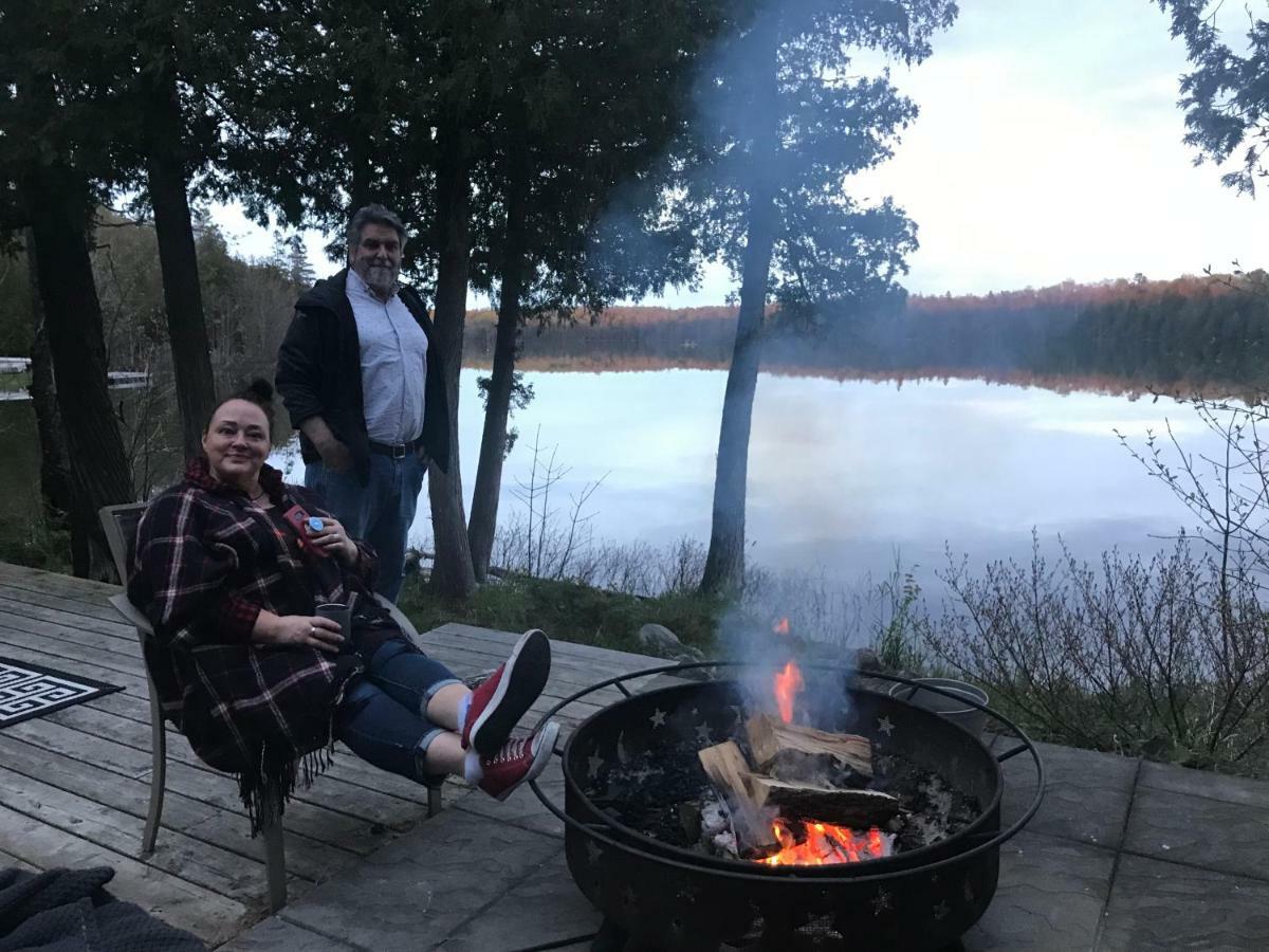 Lakefront Hope Lodge Miller Lake Exteriér fotografie