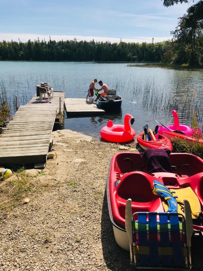 Lakefront Hope Lodge Miller Lake Exteriér fotografie